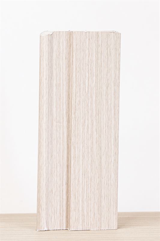 Panel sample with light linen finish